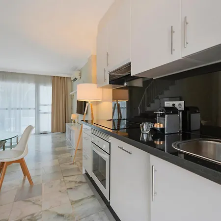 Semesterbostad Casa Latifa *