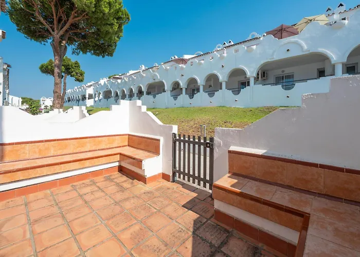 Casa Latifa Nyaraló *